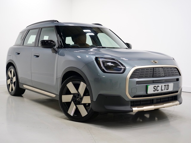 2024 24 Reg MINI Electric Countryman E 66.5kWh Exclusive, £42,990