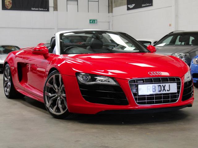 Audi R8